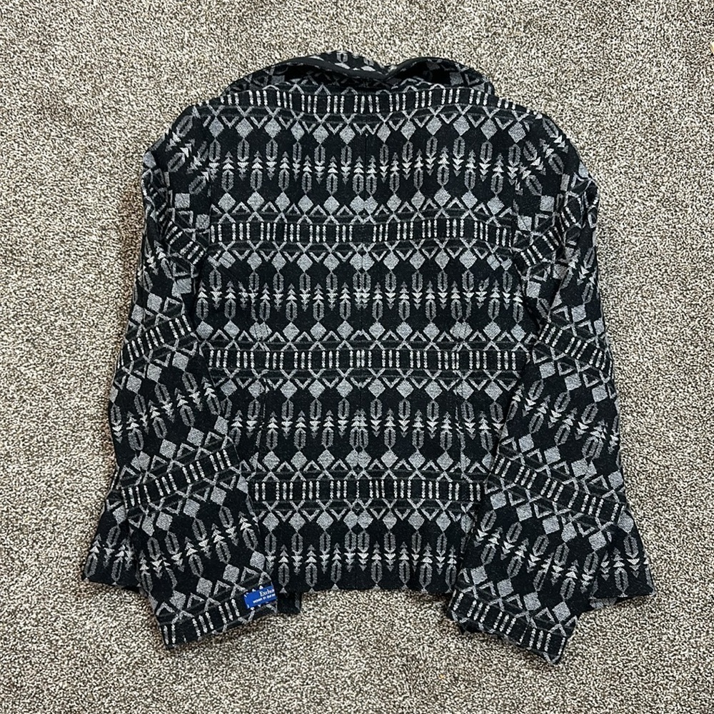 Pendleton virgin wool Aztec houndstooth jacket. Small petite - Picture 9 of 9